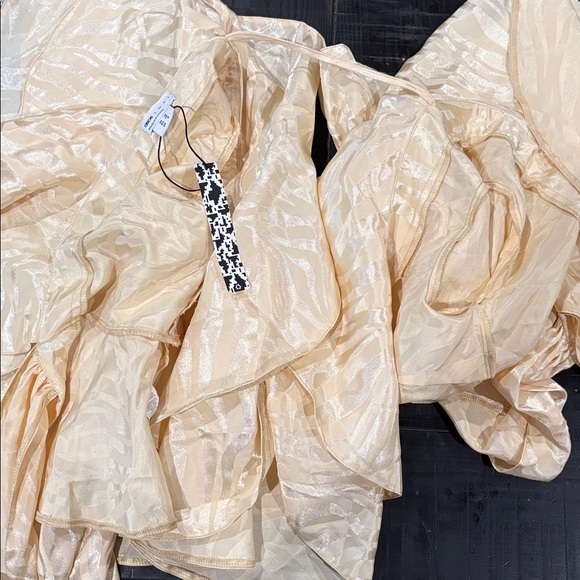 ASOS Cream Ruffle Blouse - Picture 4 of 5